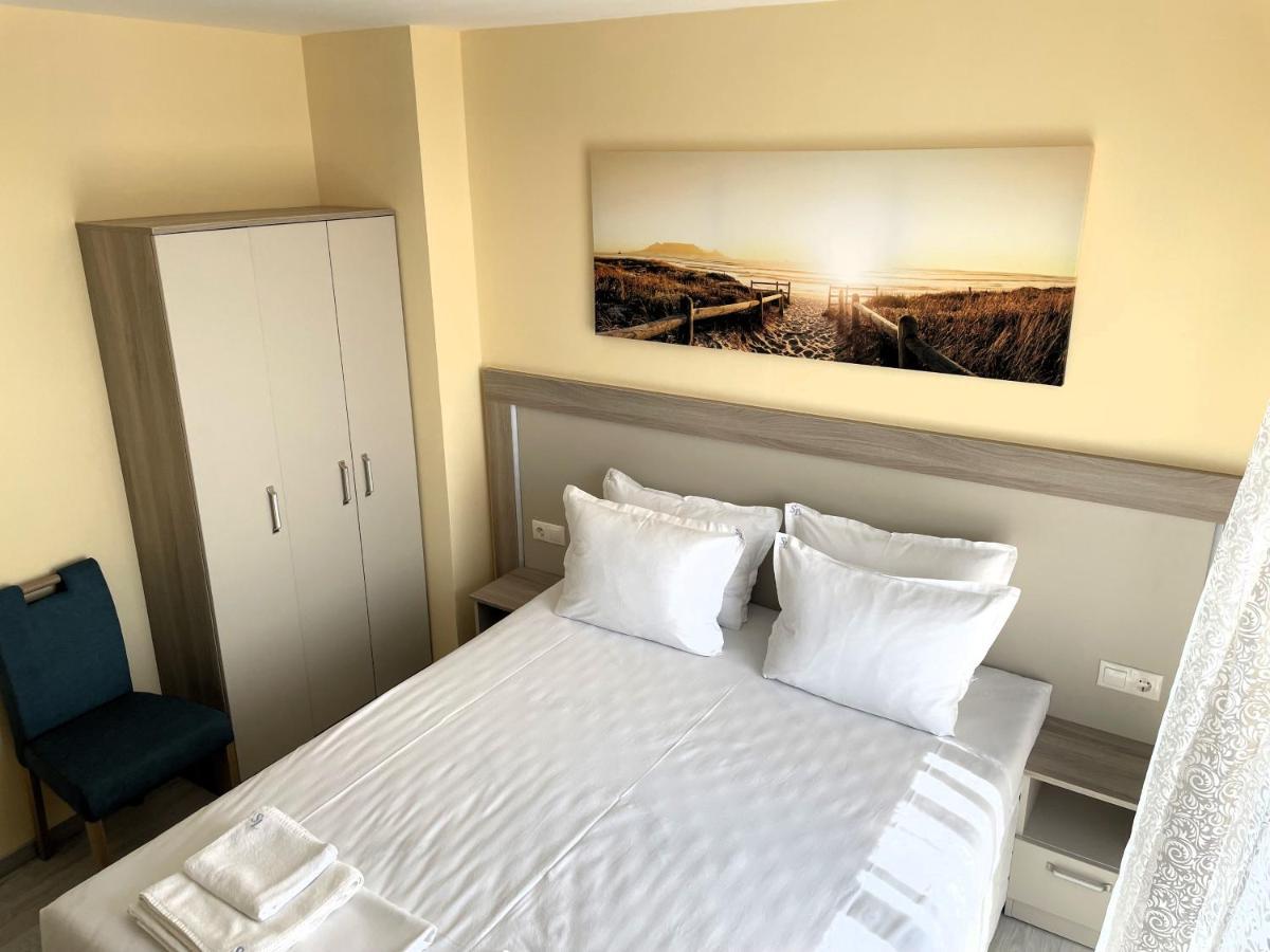 Sea View Apartment Free Parking Primorszko Kültér fotó